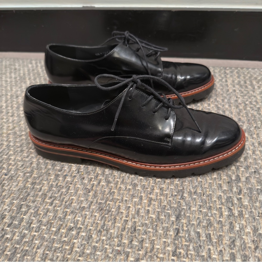 Stuart Weitzman Black Patent Leather Oxfords Brown Stripe Soles Shoes Size 7.5 - Picture 4 of 14